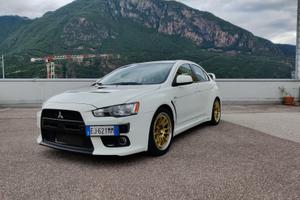 MITSUBISHI Lancer Evolution - 2011