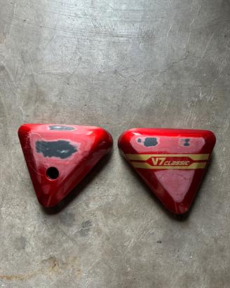 Coppia fiancatine Moto Guzzi V7