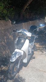 Scarabeo 100 4t