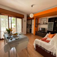 Bilocale peschiera d/garda vicino Gardaland, osped