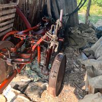 Aratro scatto a corda e pompa Ambrogio Rinieri