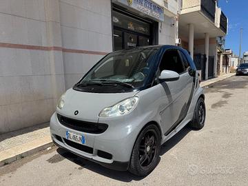 SMART Fortwo 1000 52 kW coupé passion