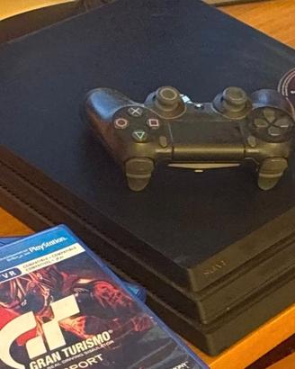Playstation 4 pro 500 giga + Volante Logitec g29