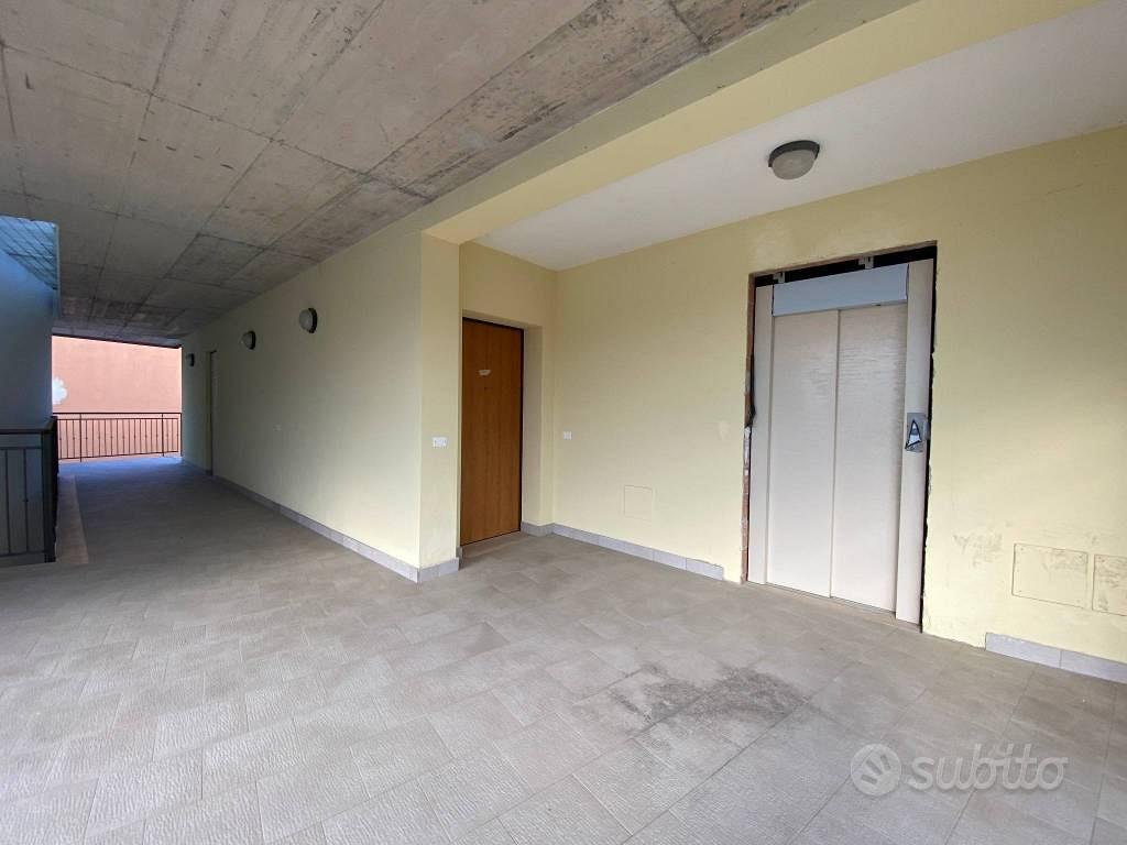 Immobile di 167 m² con 1 locale a Portomaggiore - Vista 2