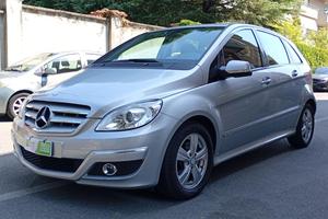 MERCEDES-BENZ B 180 CDI Chrome
