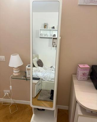 specchiera con vano interno