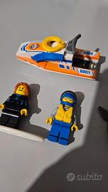 LEGO City 60011 - Salvataggio con Moto d'Acqua (Su