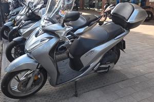 Honda SH 125 2018 EUROSCOOTER valuto permuta - fin