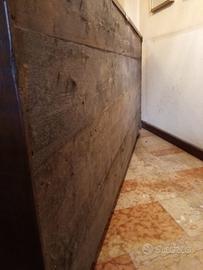 credenza