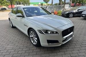 Jaguar XF 2.0 D 180 CV aut. Prestige