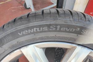 Cerchi in lega Volkswagen 18" + pneumatici estivi