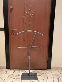 Attaccapanni servomuto in metallo