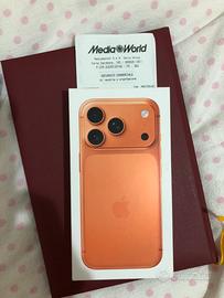 iphone 17 pro 256gb cosmic orange attivato 3/10/26