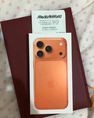 iphone 17 pro 256gb cosmic orange attivato 3/10/26