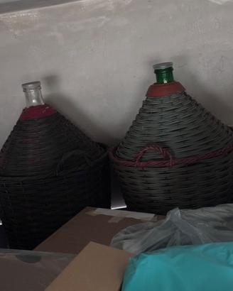 2 damigiane 54 litri vuote