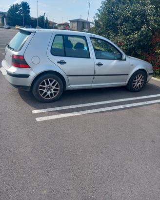 volkswagen golf 4