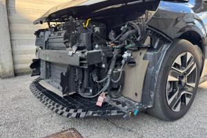 Peugeot 208 2025 INCIDENTATA