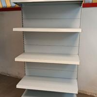 Scaffali espositori per negozio/magazzino