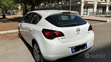 Opel Astra J 1.7 110CV *LEGGI BENE*
