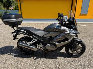 honda vfr800x crossrunner  vtec 800 v4