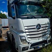 Trattore stradale Mercedes Actros 1845 Euro6 2015
