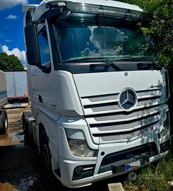 Trattore stradale Mercedes Actros 1845 Euro6 2015
