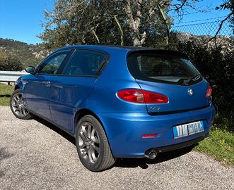 Alfa 147 1.9 multijet 120 blackline