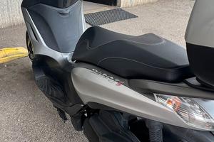 Piaggio Beverly 300