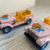 2 Modellino Burago JEEP CJ-7 dei Puffi
