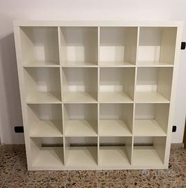 Libreria IKEA 4×4 bianca