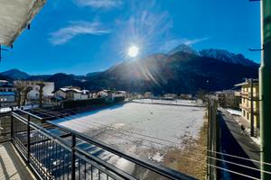 Trilocale panoramico nel cuore di introbio