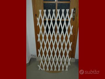 Traliccio in PVC bianco estensibile