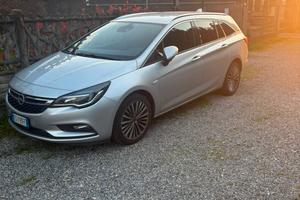 Opel astra k sport tourer Innovation