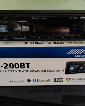 Autoradio Alpine con bluetooth