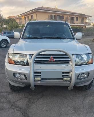 Mitsubishi Pajero 3.2 DID Gls