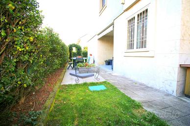 3 LOCALI A CARONNO PERTUSELLA