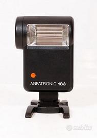 Agfa Agfatronic 183 flash fotografico