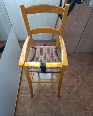 Seggiolone da casa neonato colore riverniciato