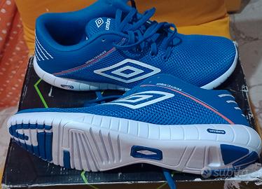 SCARPE GINNICHE UMBRO NUOVE 43