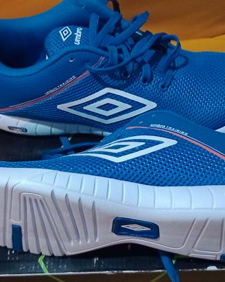 SCARPE GINNICHE UMBRO NUOVE 43