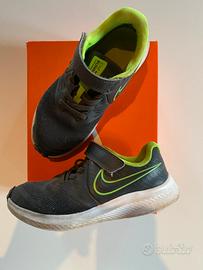 Scarpe Nike Star Runner bambino n. 30