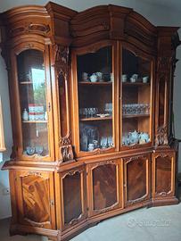 Credenza in legno massello