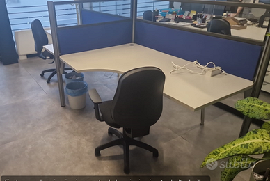 scrivania ufficio (isola di 4 scrivanie)