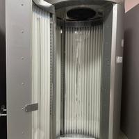 Doccia abbronzante Q-MED 50X180w usata