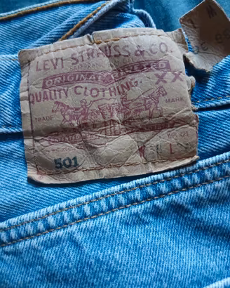 levis strauss 501 taglia grande