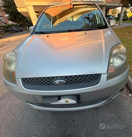 Ford fiesta 2006