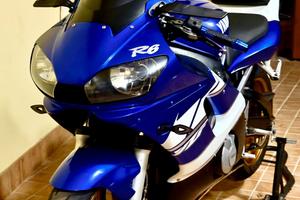 Yamaha yzf r6