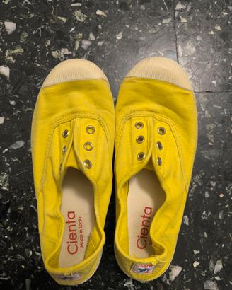 Scarpe Cienta gialle n. 32