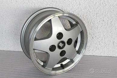 Cerchio in lega per auto "1000 miglia"