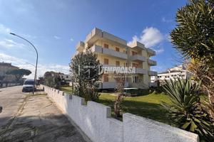 BILOCALE CON POSTO AUTO